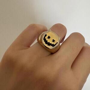 Harajuku Listen Flavor gold cat face ring, RARE Tokyo rings jewelry accessories